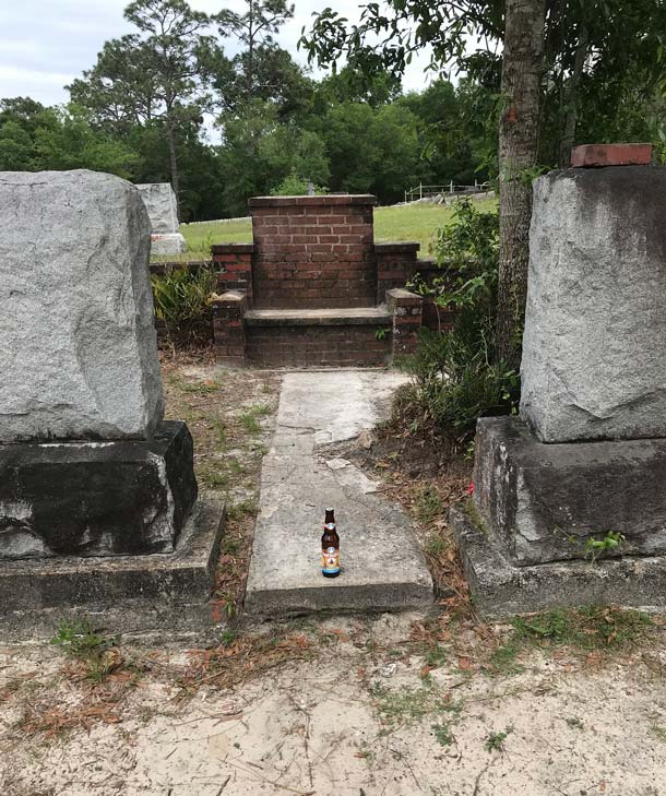 Devil's chair in Cassadaga-Lake Helen Cemetery, Florida