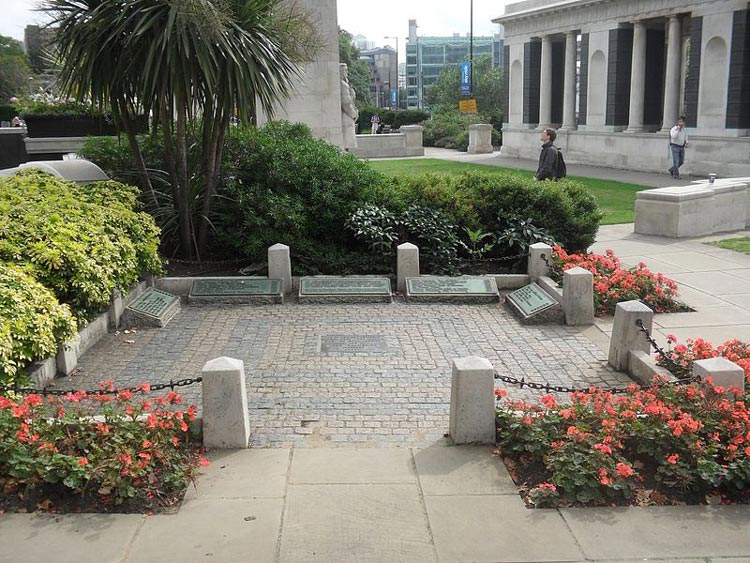 The site of the Scaffold on Tower Hill, just outside the Tower of London