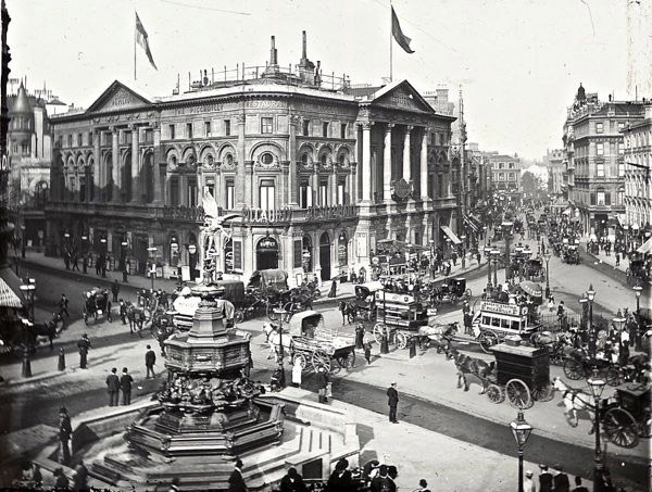 Eros at Piccadilly Circus, in the days before neon adverts and motorised transport