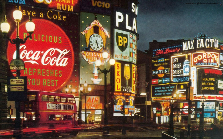 Piccadilly Circus at night, in 1962