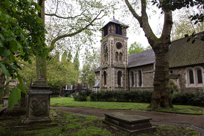 St Pancras Old Churchyard, where Chatterton tumbled into an open grave