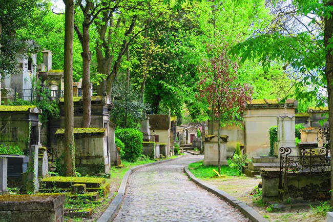A quiet lane in Pere Lachaise Cemetery, Paris