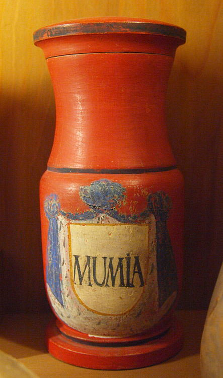 A jar for mummia from an 18th-century apothecary's shop